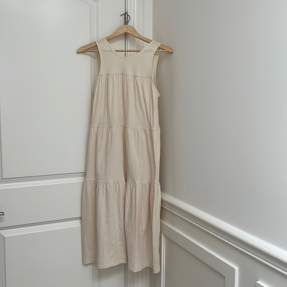 Everlane Dresses & Skirts - Everlane The Weekend Tiered Dress